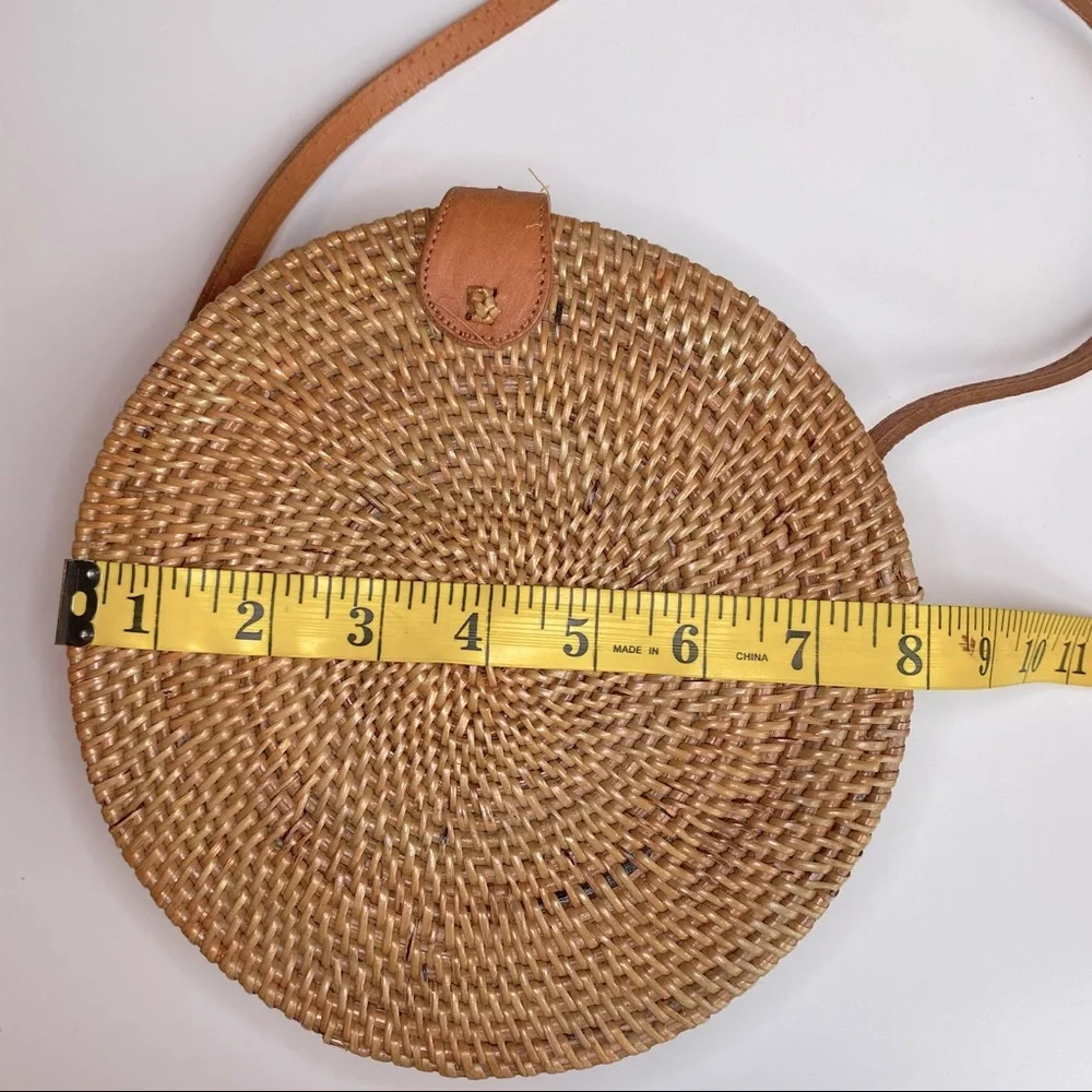Amarii handmade woven 🌾rattan bag - Picture 8 of 9
